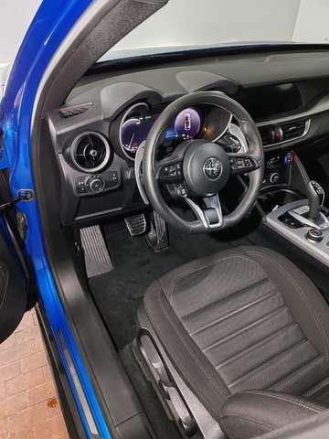 Alfa Romeo Stelvio 2.2d 160cv Sprint Navi+Palette al Vol.+Camera