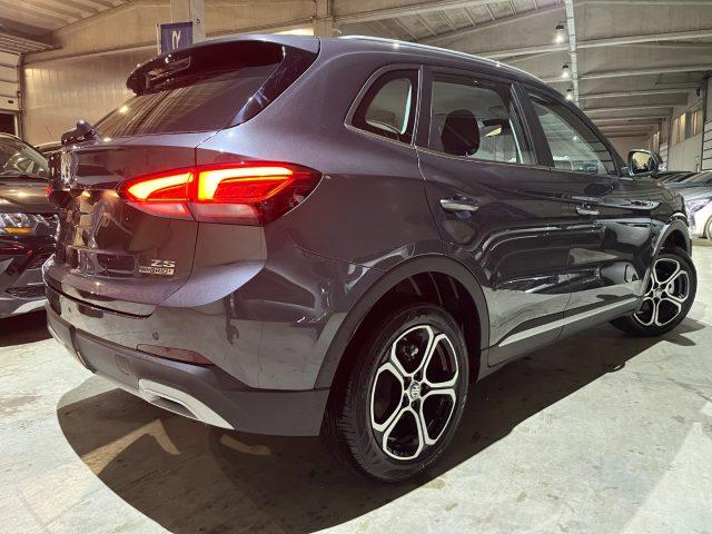 MG ZS 1.5 Hybrid+ Comfort (BENZ.+HYBRID 197CV) KM ZERO