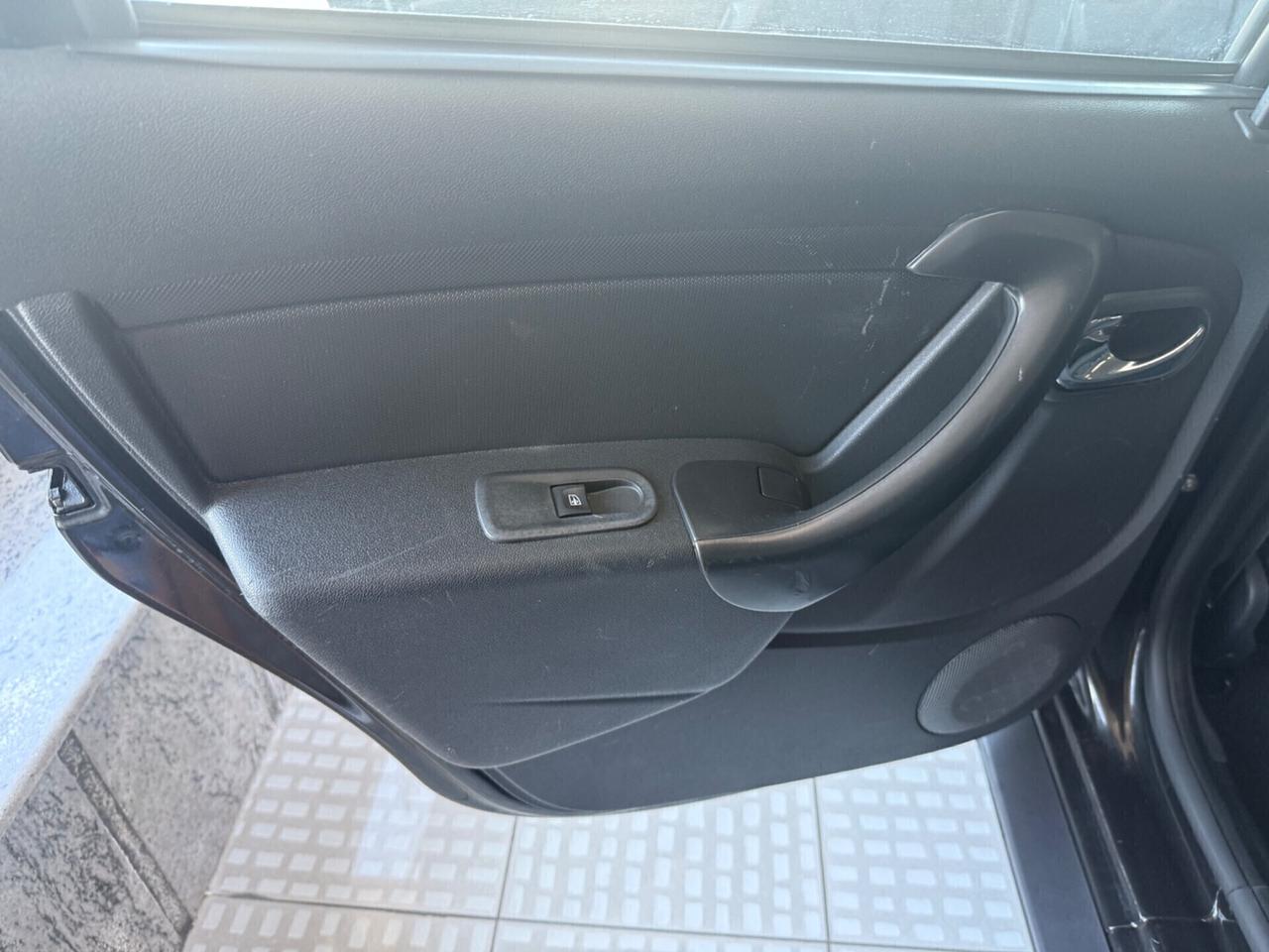 Dacia Duster 1.6 110CV 4x2 GPL Lauréate