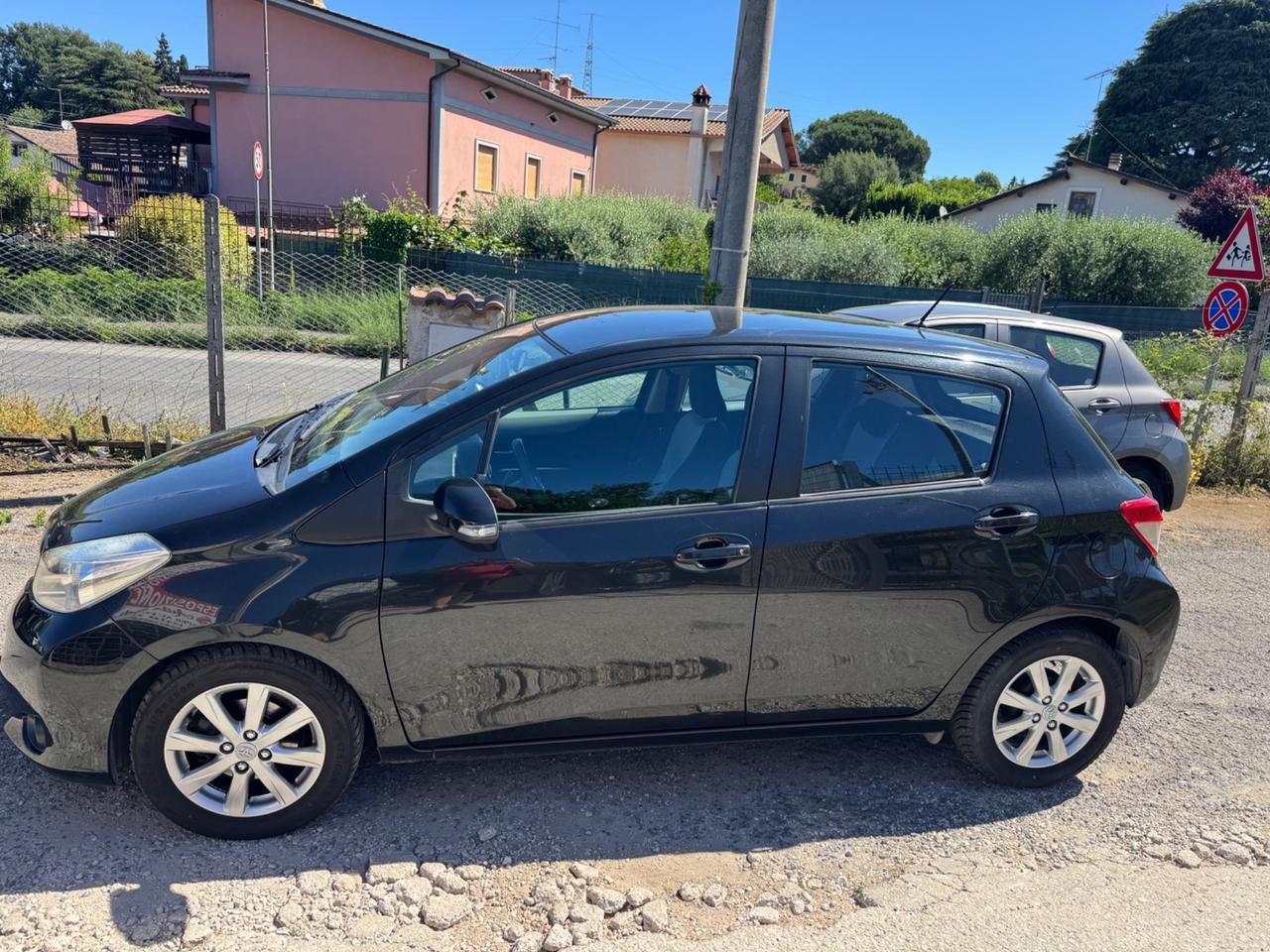 Toyota Yaris 1.4 D-4D 5 porte Lounge NEOPATENTATI
