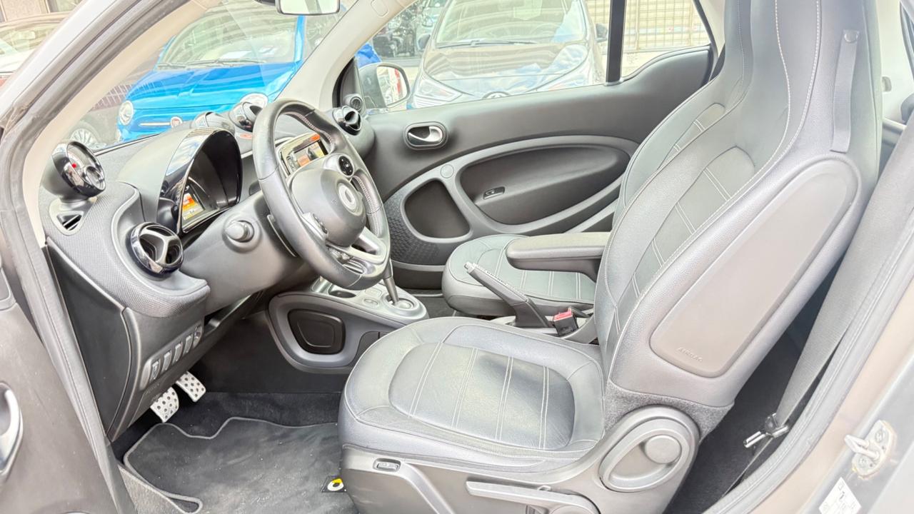Smart ForTwo 90 0.9 Turbo twinamic Prime PACK BRABUS LED NAVI PELLE PDC KAMERA PANORAMA