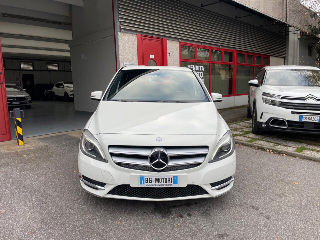 Mercedes-benz B 180 Classe Premium automatica ok neopat.