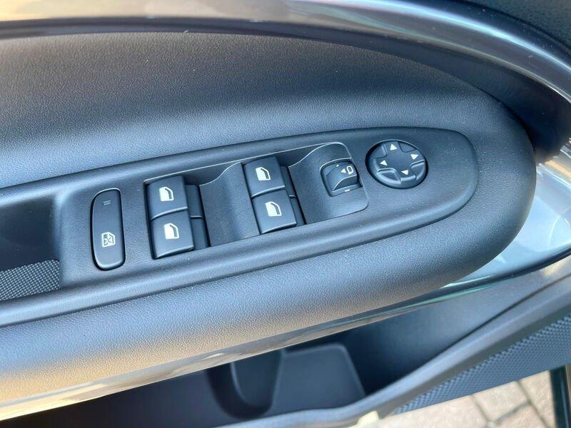 FIAT 600 1.2 hybrid Sport 145cv auto - KM0