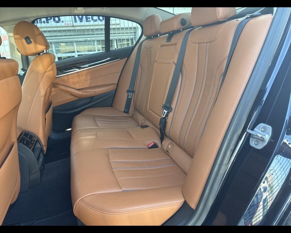 BMW Serie 5 Berlina 520 d Luxury xDrive Steptronic