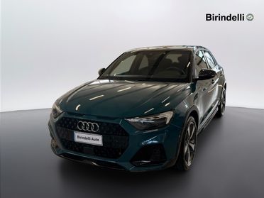 AUDI A1 2ª serie - A1 citycarver 30 TFSI S tronic Identity Contra