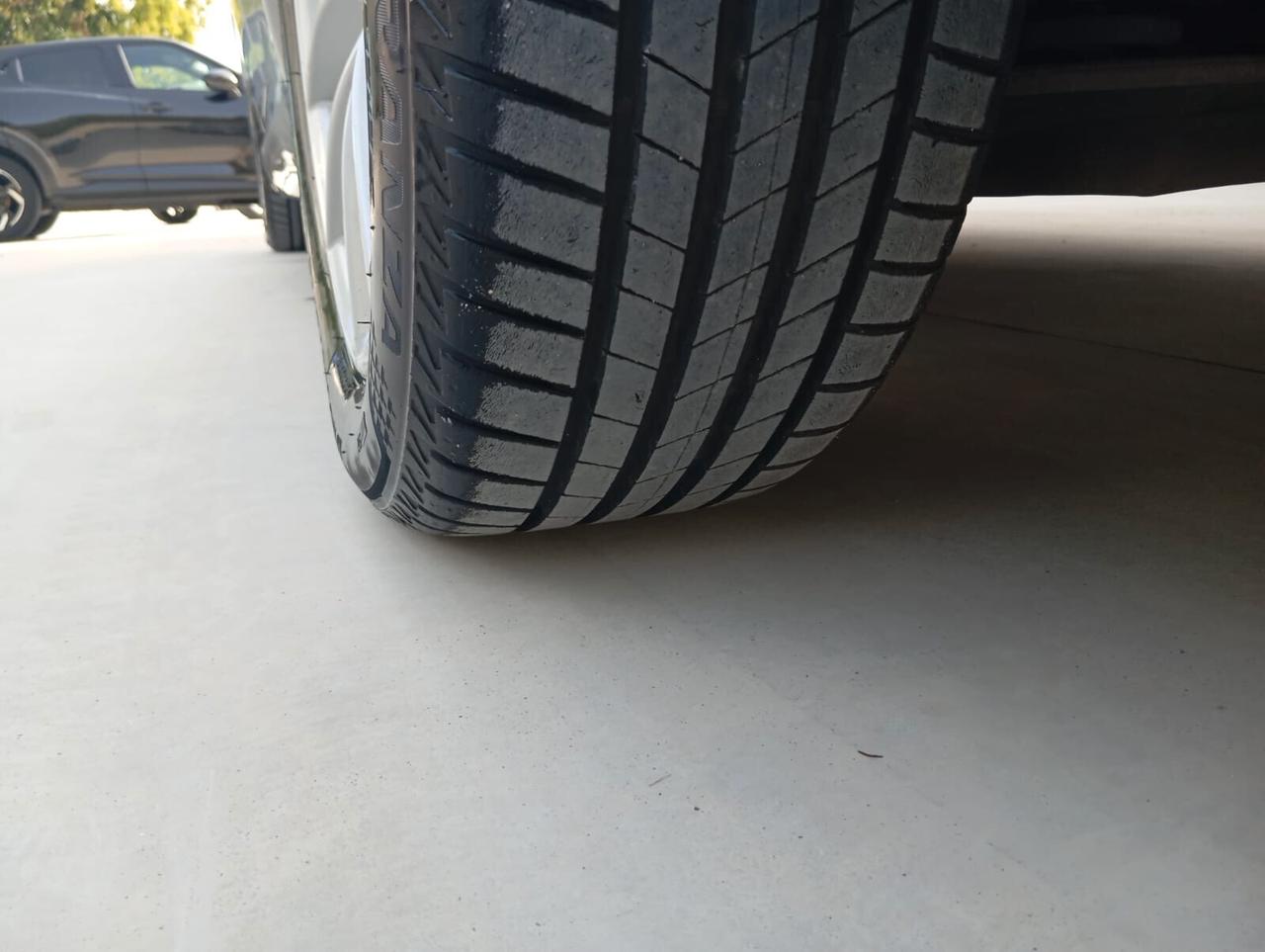 320i cat Futura"CERTIFICATA BMW"