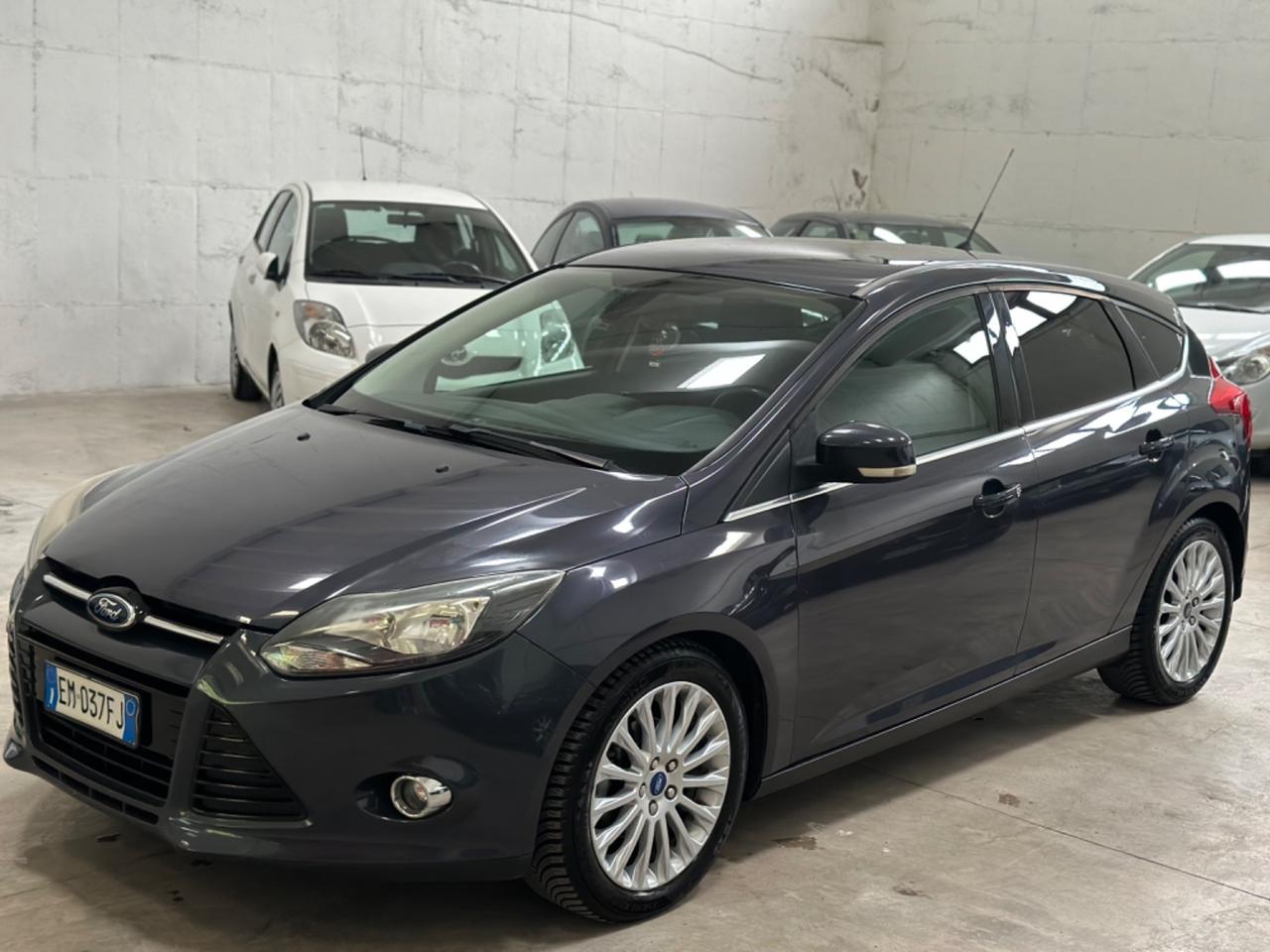 Ford FOCUS 1.6 TDCi 115 CV TITANIUM EU5B NAVI FULLOPT KMCERT