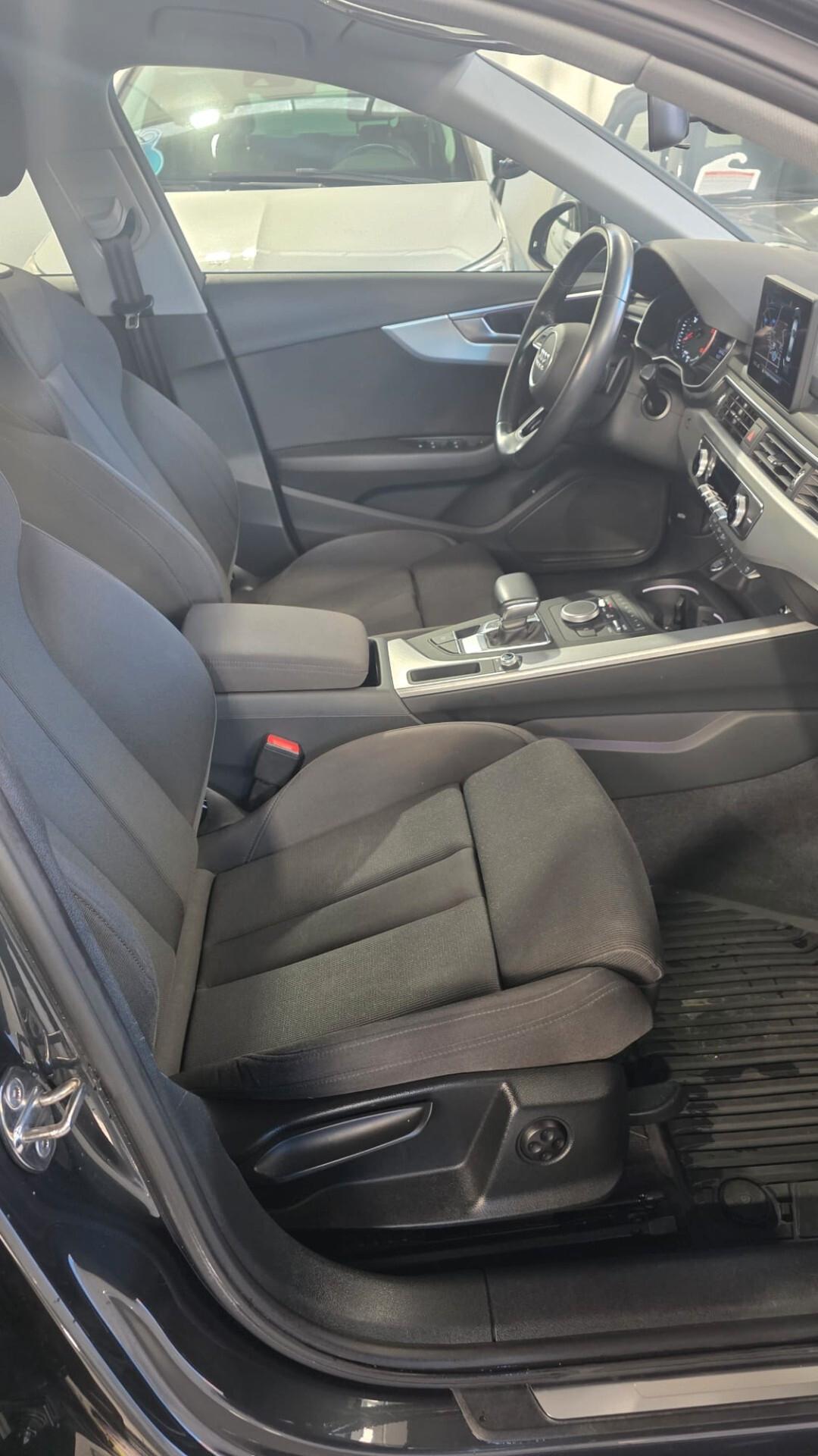 Audi A4 35 TDI S tronic Sport