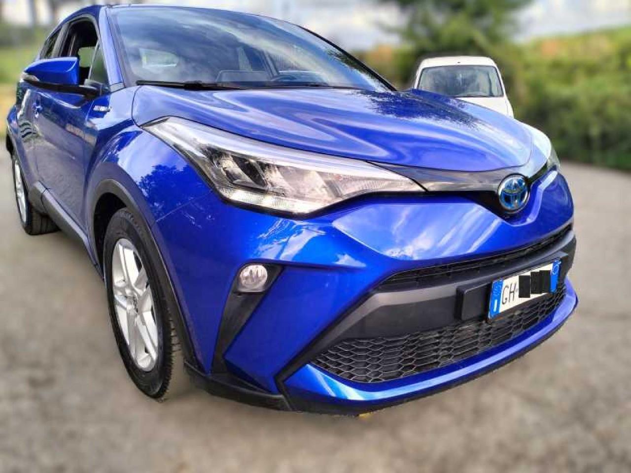 Toyota C-HR 1.8h Business e-cvt KM 55000!