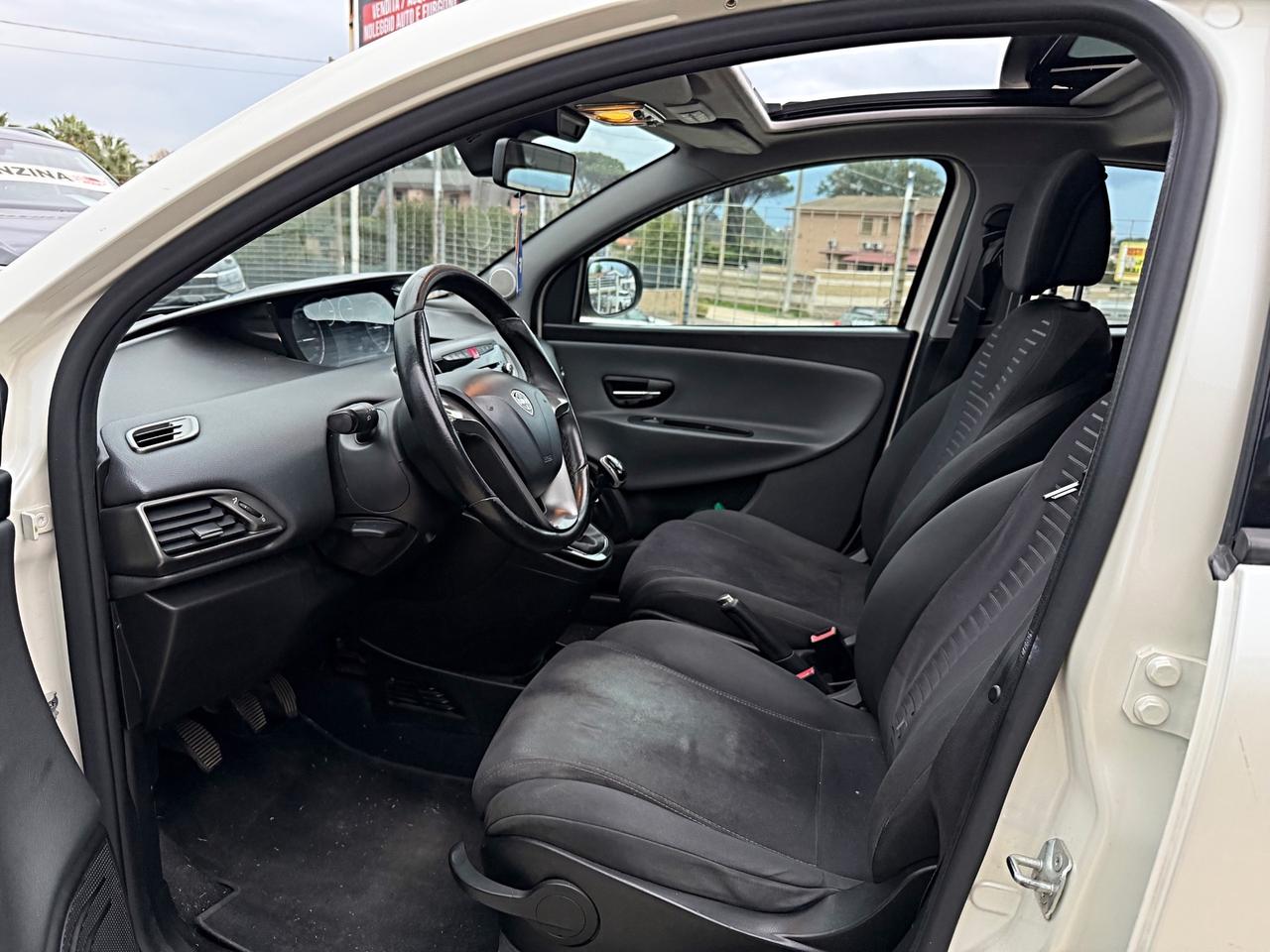 Lancia Ypsilon 1.3 MJT 16V 95 CV 5 porte S&S Platinum