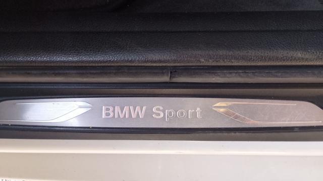BMW 320 320d xDrive Touring M-Sport