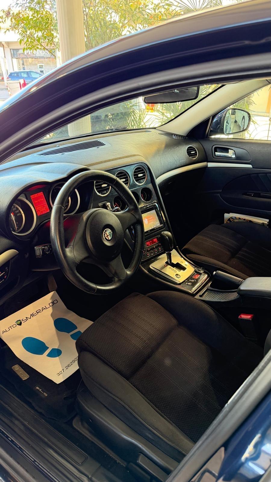 Alfa Romeo 159 1.9 JTDm 16V Sportwagon Exclusive