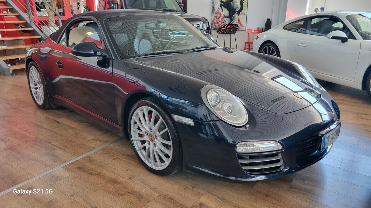 Porsche 911 Carrera 4S Cabriolet