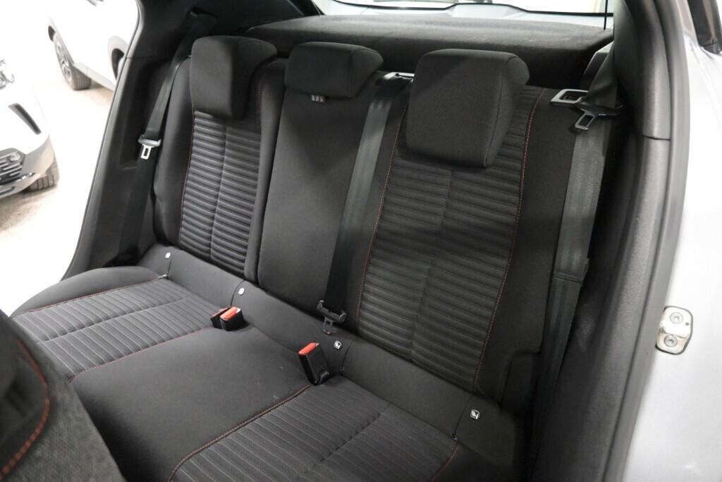 PEUGEOT 2008 1.2 PURETECH 100CV 6M. SeS ACTIVE PACK ( NAVI - MIRROR - CRUISE - SENSORI POST. )