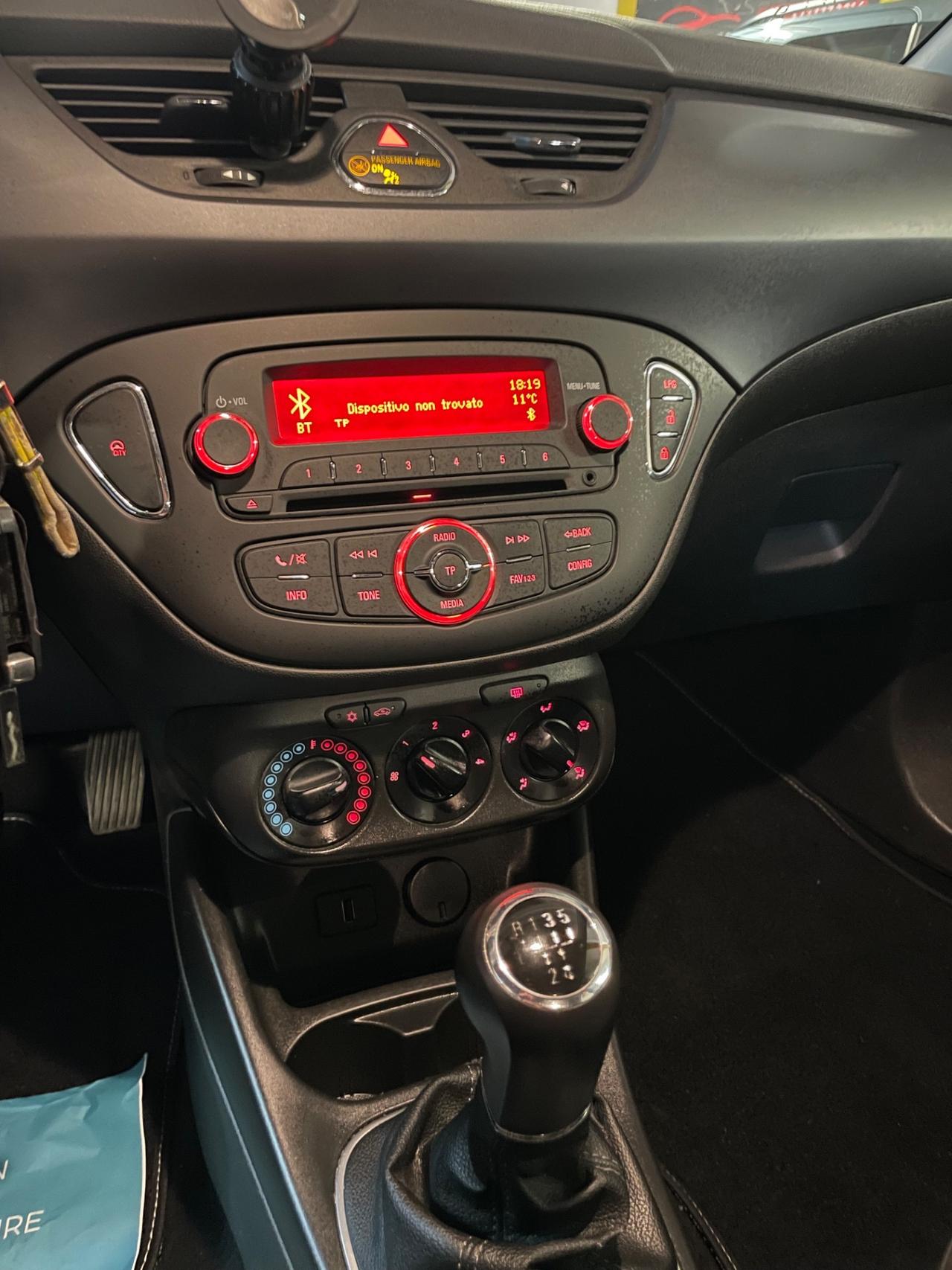 Opel Corsa 1.4 Neopatentati Euro 6