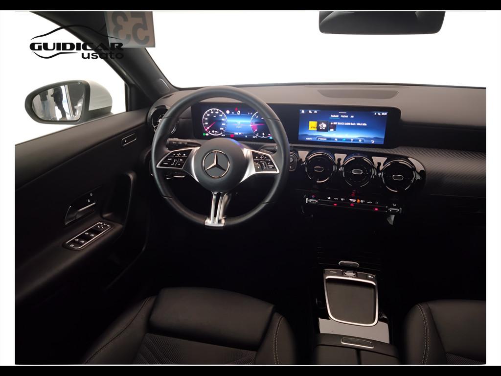 Mercedes-Benz Classe A - W177 2023 - A 180 d Advanced auto
