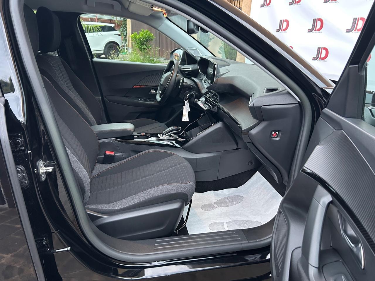 Peugeot 2008 130cv cambio automatico