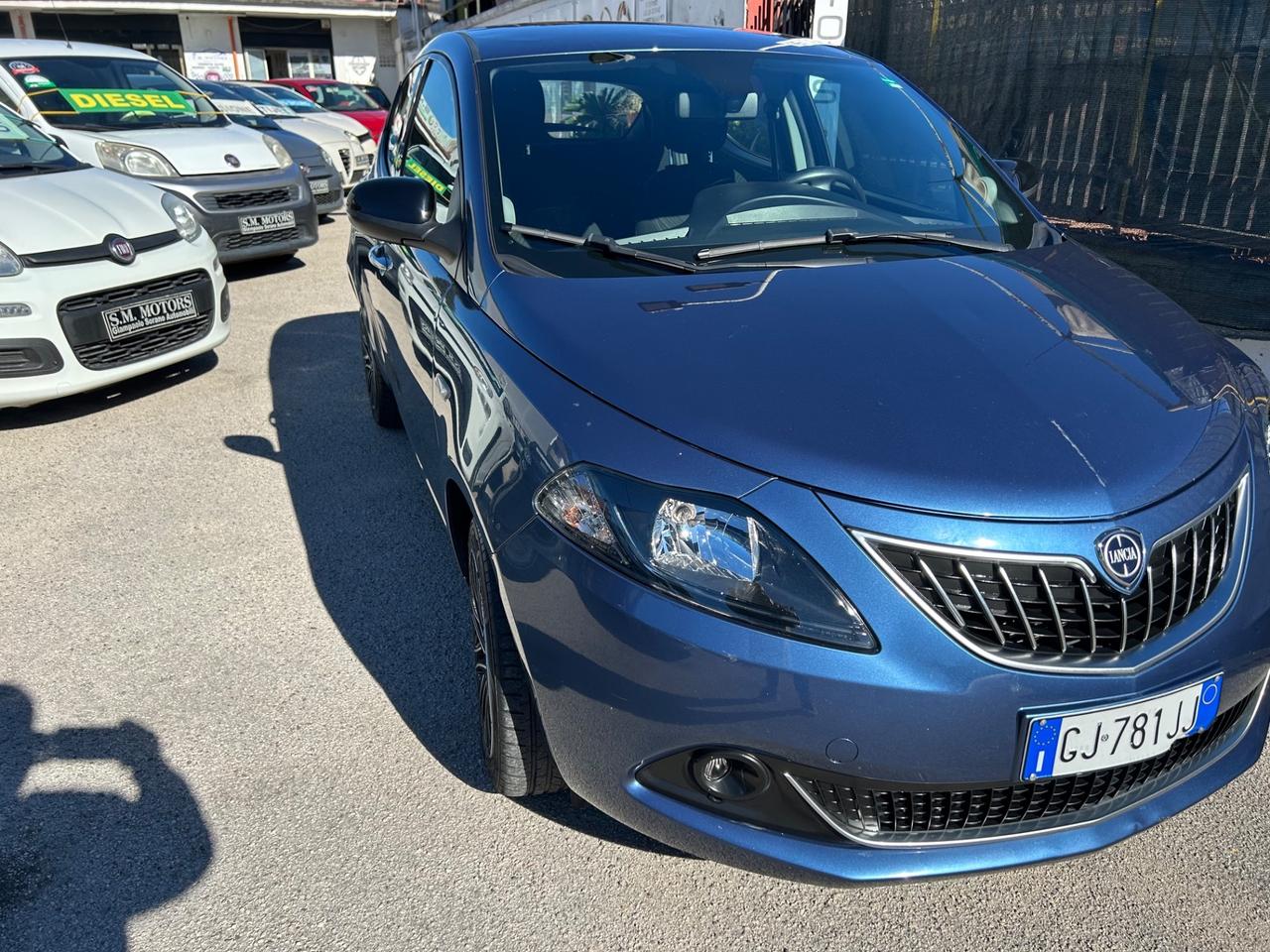 Lancia Ypsilon 1.0 FireFly 5 porte S&S Hybrid Ecochic Gold