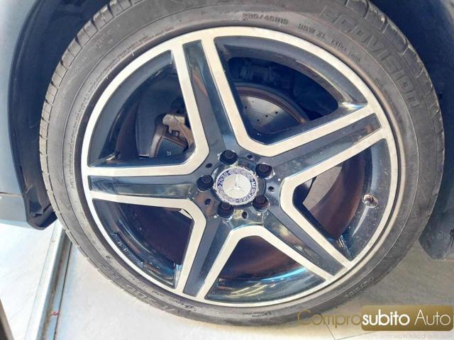 MERCEDES-BENZ GLA 200 d Automatic 4Matic Premium