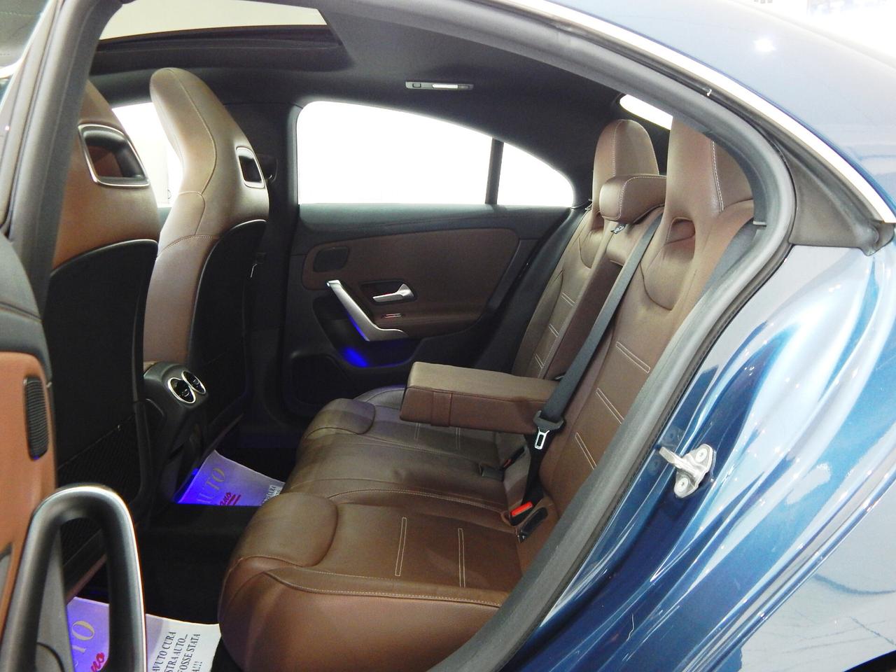 Mercedes-Benz CLA 180 d Coupe Premium AMG Aut. TETTO-NAVI-PELLE-PARK-LED