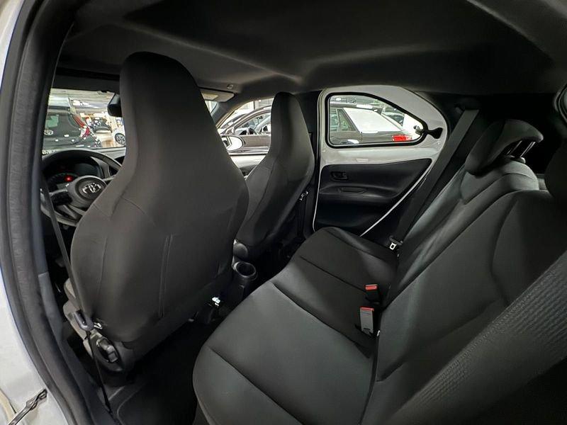Toyota Aygo X 1.0B (72 CV) Active
