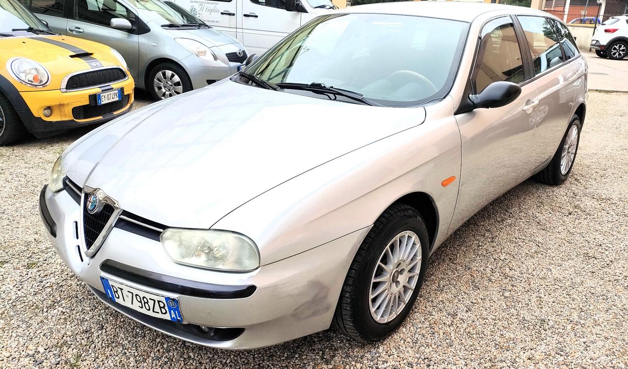 Alfa Romeo 156 1.6i 16V Twin Spark cat Sportwagon Progression