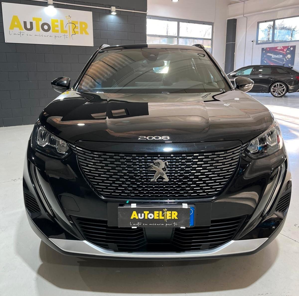 Peugeot 2008 PureTech 1.2 S&S Allure pack