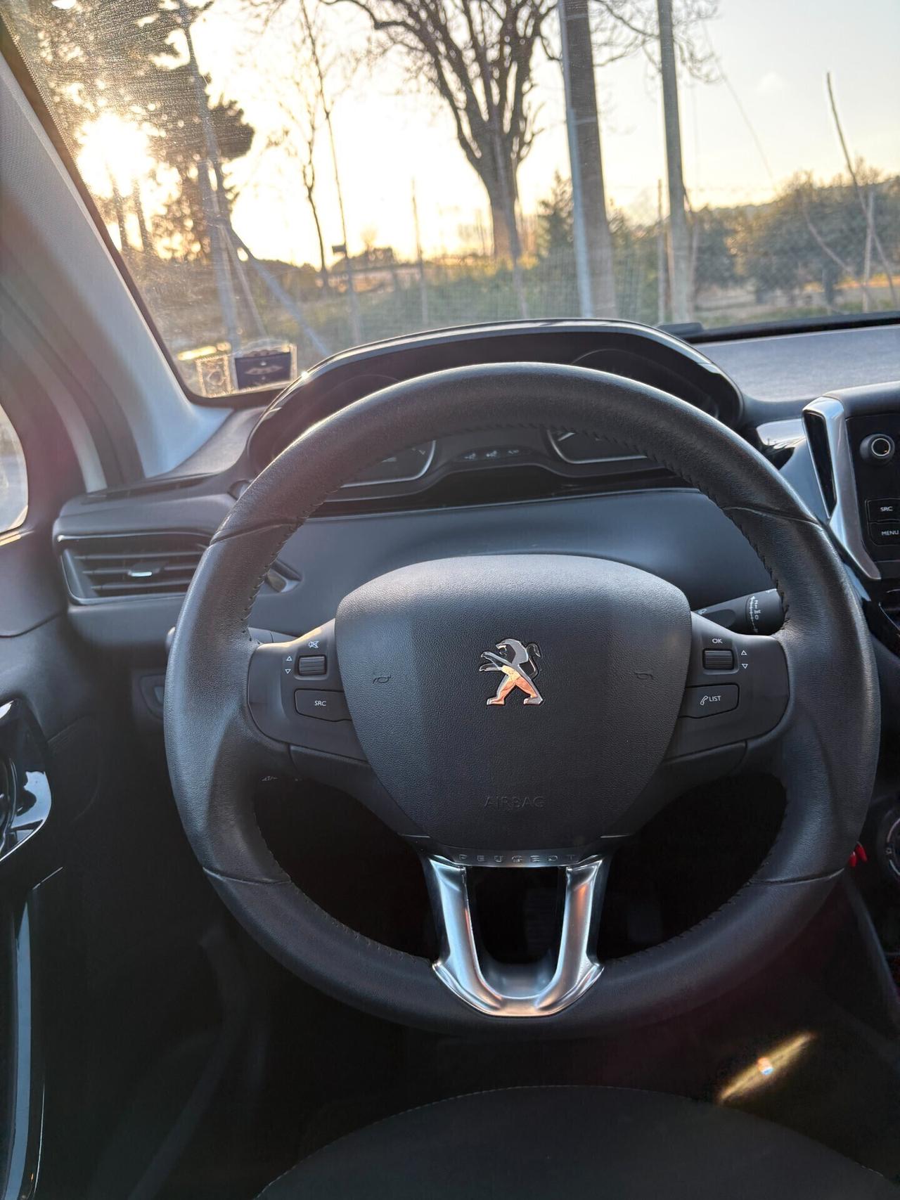 Peugeot 208 Allure