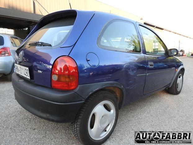 OPEL - Corsa - 1.4i 16V 3 porte Sport 1994