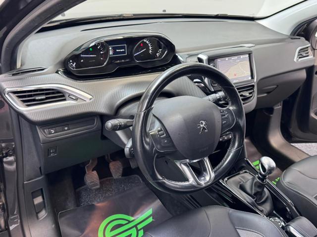 PEUGEOT 2008 Allure UNICOPROPRIETARIO|NEOPAT.|CARPLAY