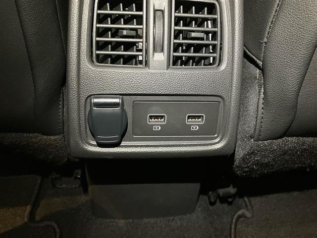 RENAULT Captur 1.6 E-Tech full hybrid Rive Gauche 145cv auto