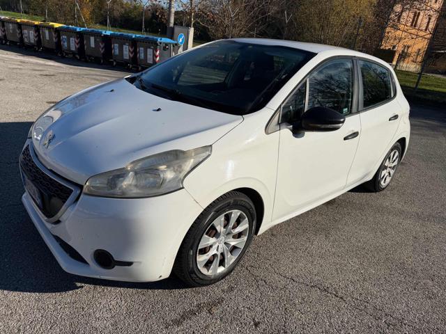 PEUGEOT 208 1.4 8V HDi 68CV 5p. Van senza lavoro da fare