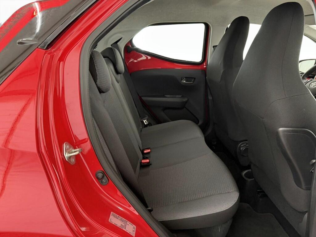 Toyota Aygo 5 Porte 1.0 VVT-i x-play