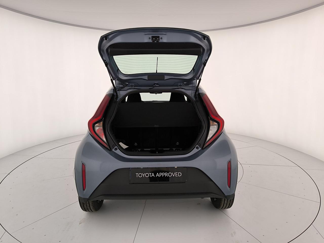 Toyota Aygo x 1.0 active 72cv s-cvt