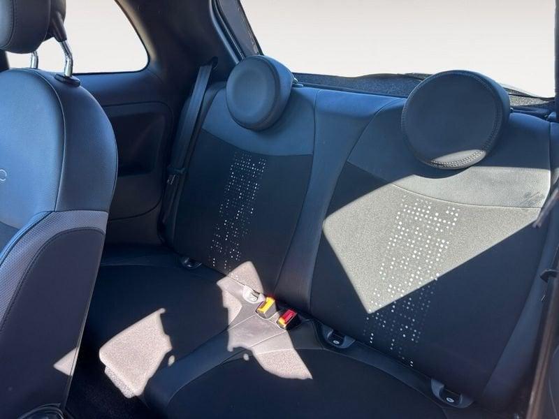 FIAT 500 (2015-2024) 1.0 Hybrid Connect