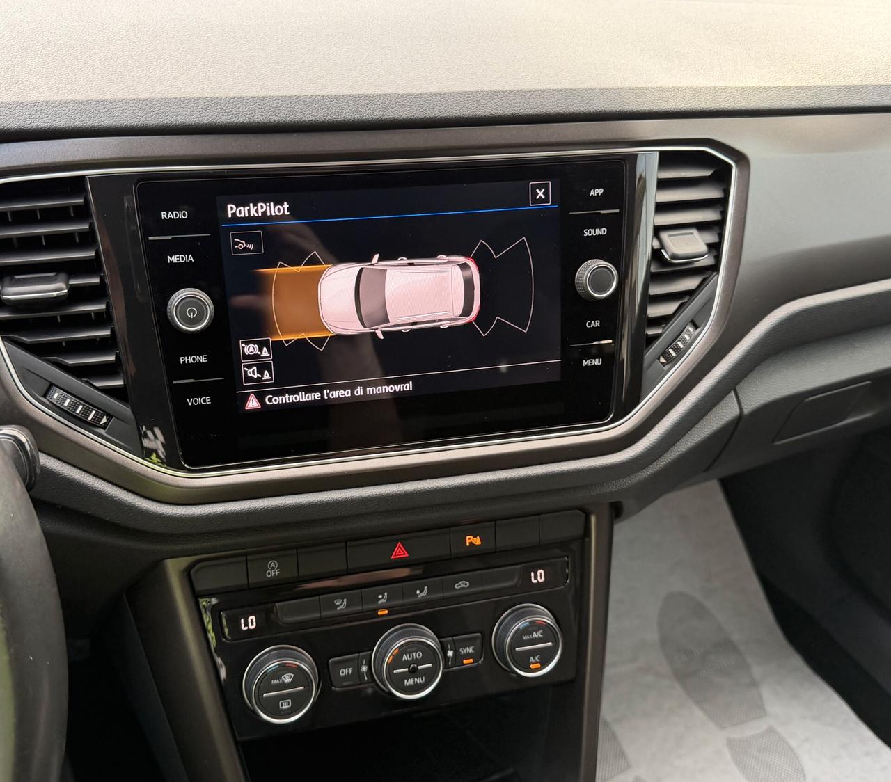 Volkswagen T-Roc 1.6 TDI 115 cv. ADVANCED (Doppio Colore)