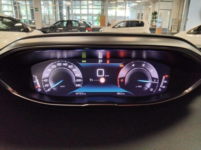 PEUGEOT 3008 BlueHDi 130 EAT8 Allure Pack VIDEO GRIMALDI SP.DAY