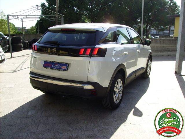 PEUGEOT 3008 BlueHDi 130 S&S EAT8 Business