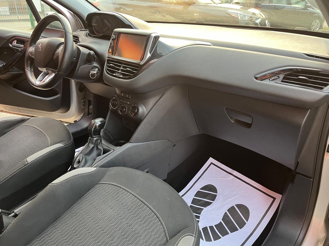 Peugeot 208 1.2 benzina 5 porte Allure