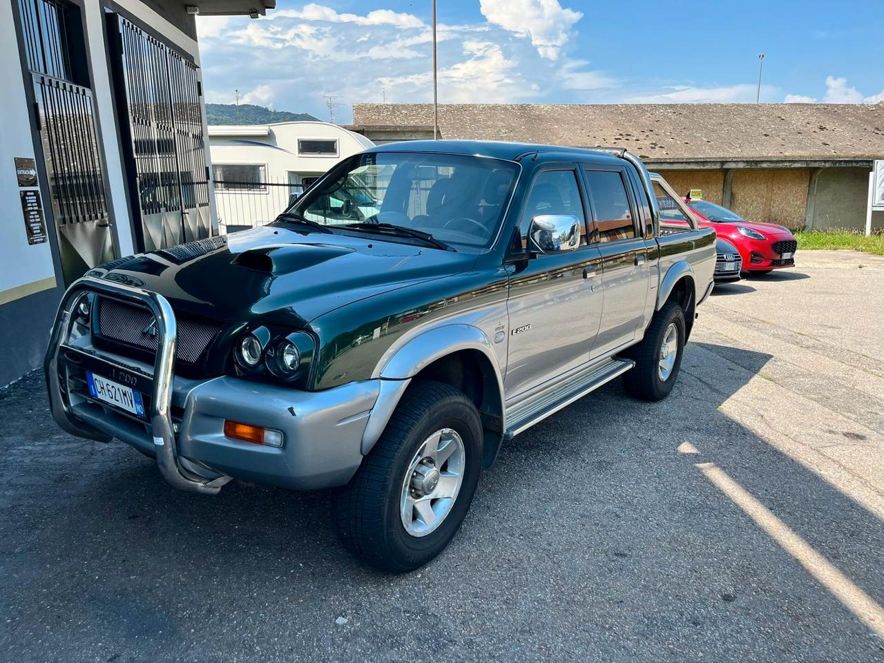 Mitsubishi L200 2.5 TDI 4WD Doppia cabina