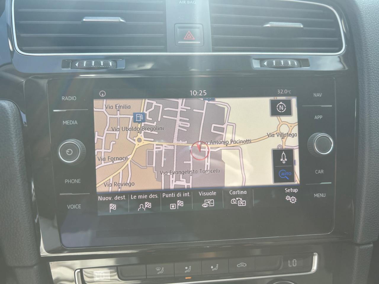 Volkswagen Golf 5p 1.6 tdi Executive 115cv