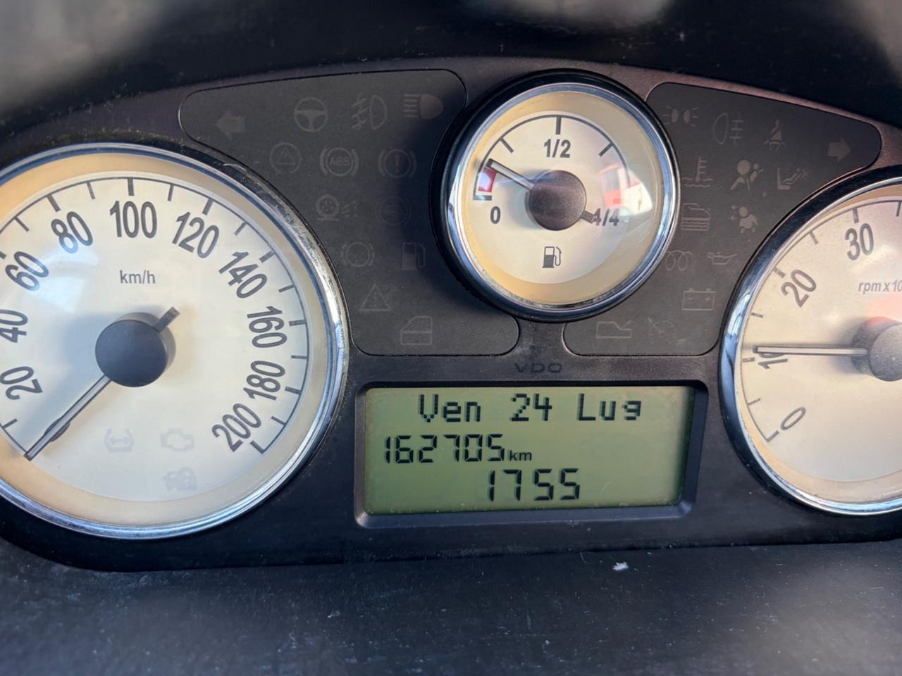 Lancia Ypsilon 1.2 16V Oro