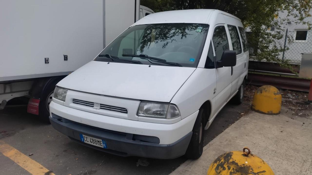 Fiat Scudo 9 posti diesel 1.9