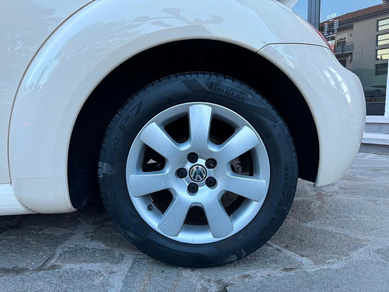 VW NEW BEETLE 1.9 TDI 101CV CABRIO