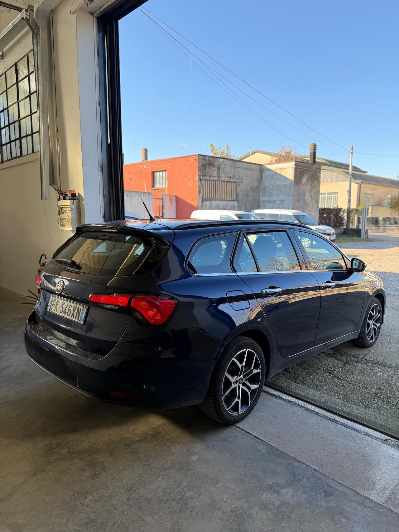 Fiat Tipo 1.6 Mjt S&S SW S-Design