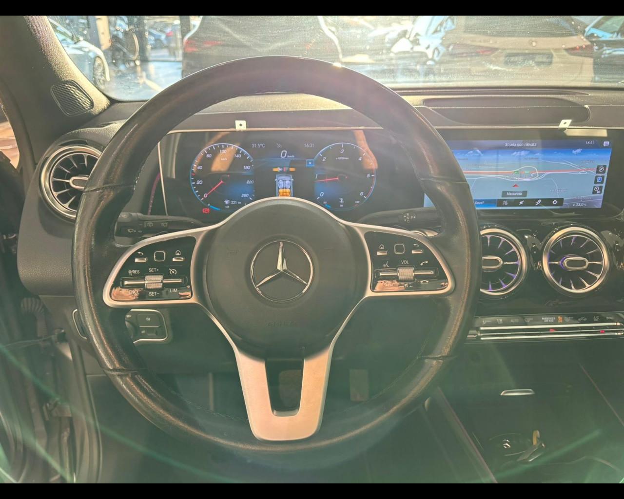 Mercedes-Benz GLB - X247 2019 - GLB 200 d Sport Plus auto