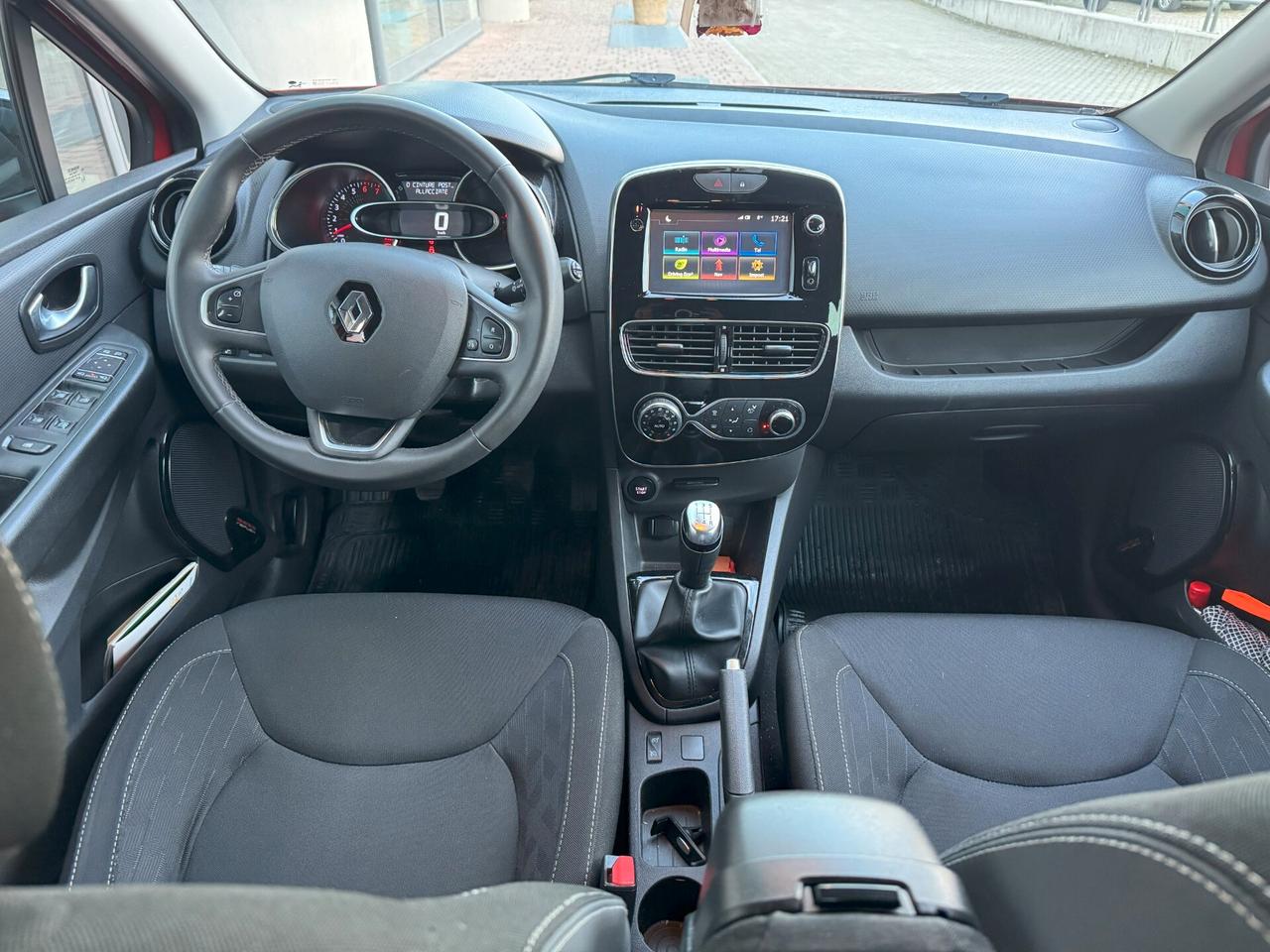 Renault Clio TCe 12V 90 CV Start&Stop 5 porte Energy Duel