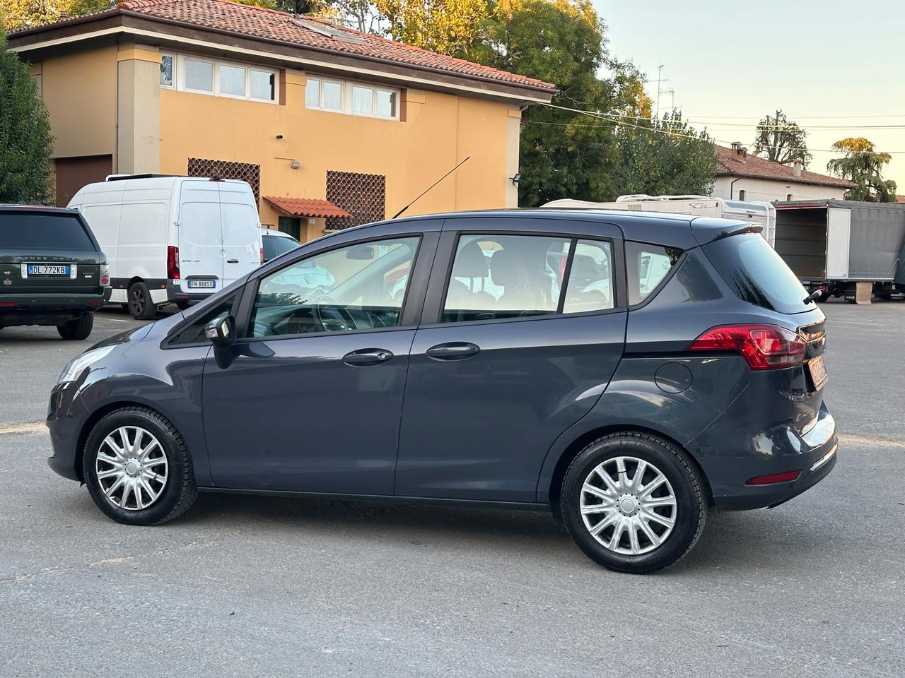 Ford B-Max 1.5 TDCi 75 CV Titanium X Neopatentati