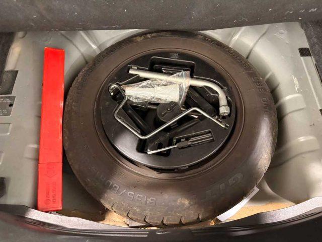 LANCIA Ypsilon 3ª serie - 1.0 FireFly 5 porte S&S Hybrid Plati