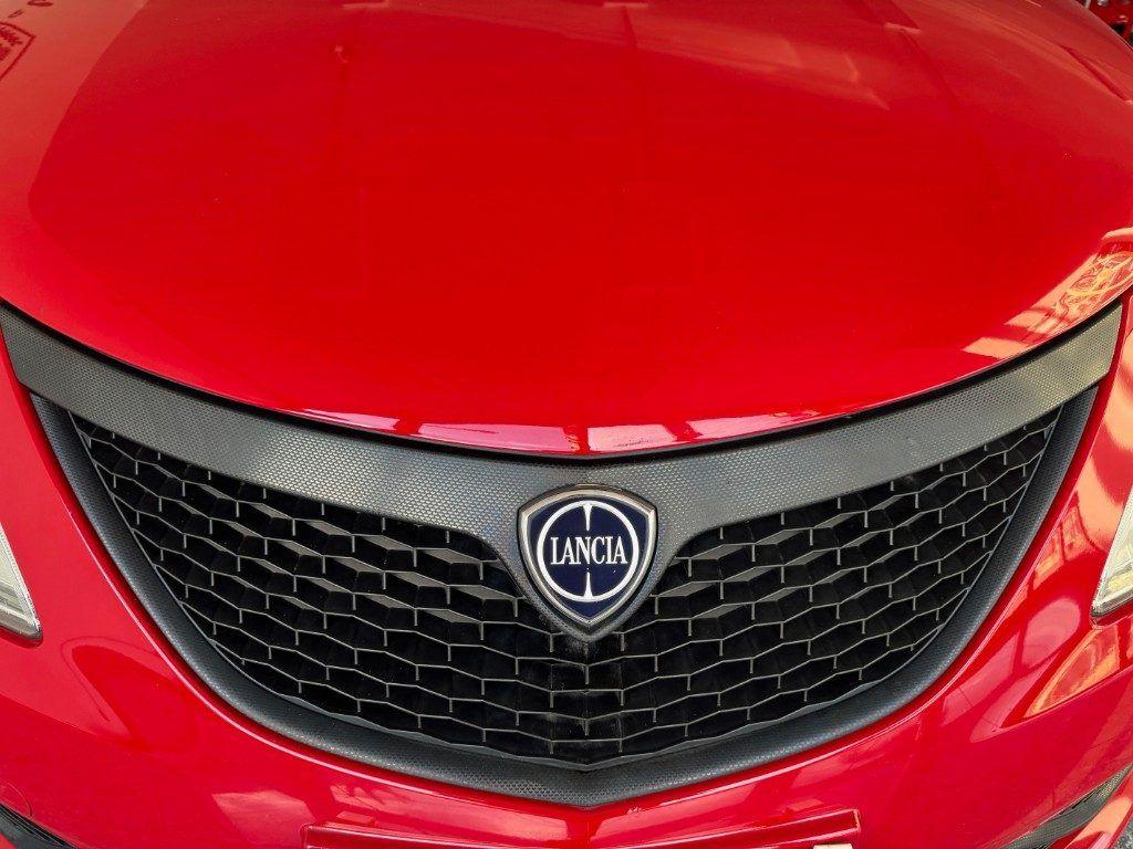 Lancia Ypsilon 1.2 69 CV 5 porte GPL Ecochic Elefantino Blu